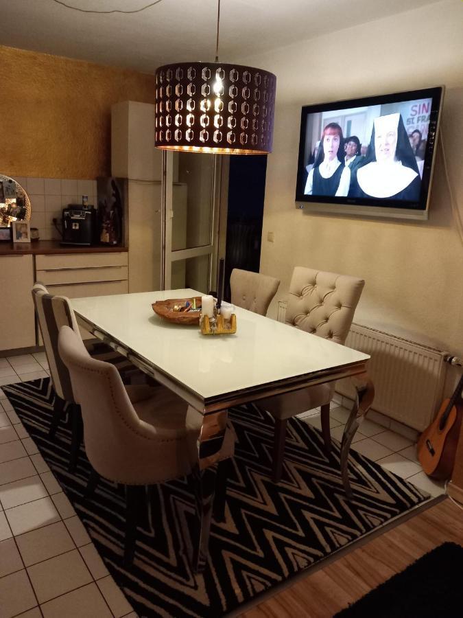 Apartamento Tolle Private 2-zimmer Im Szene Berlin-friedrichshain