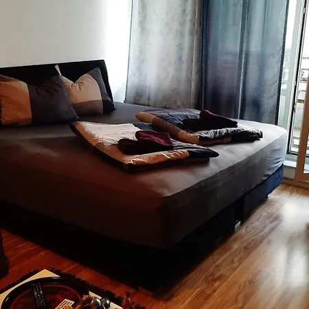 Tolle Private 2-Zimmer Wohnung Im Szene Bezirk Berlin-Friedrichshain Zewnętrze zdjęcie