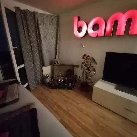 Tolle Private 2-Zimmer Wohnung Im Szene Bezirk Berlin-Friedrichshain Zewnętrze zdjęcie
